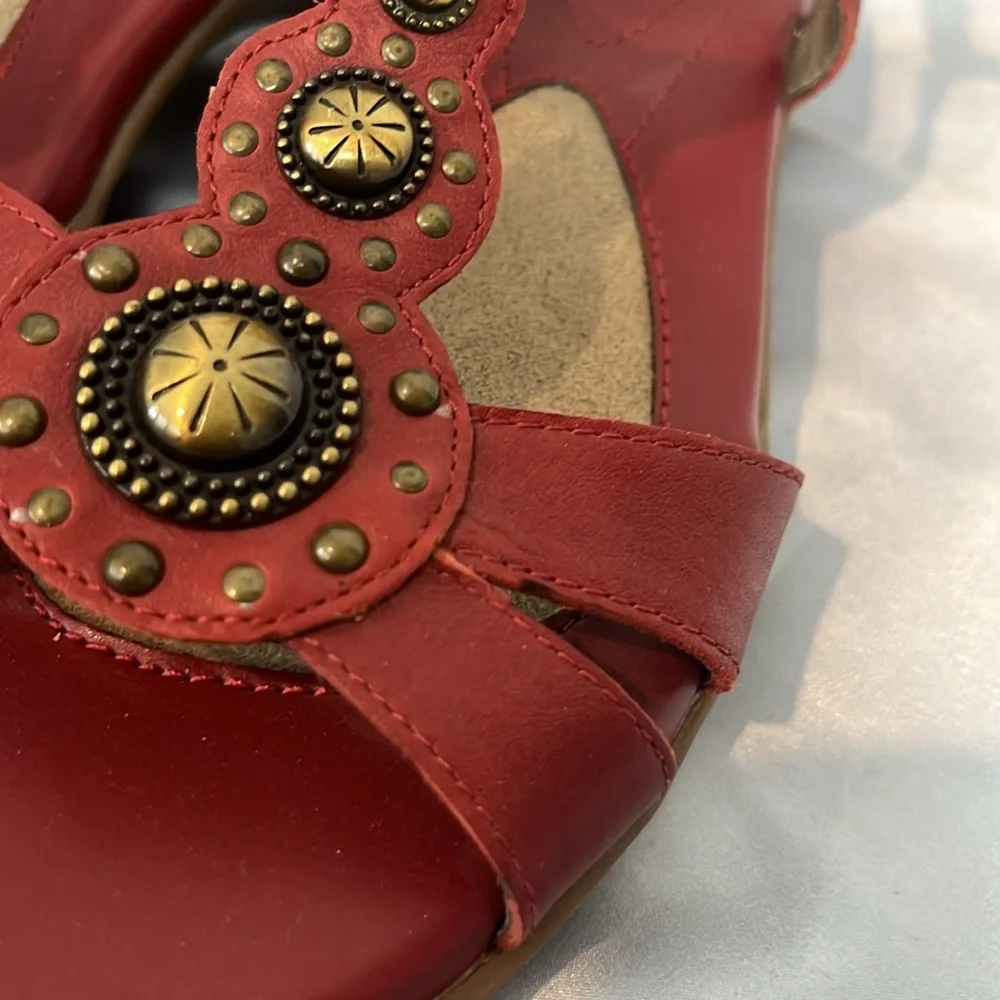 Naturalizer Red Leather T-Strap Sandals with Brass Accents - Picture 9 of 10
